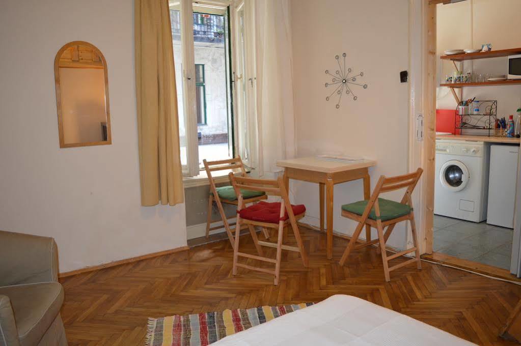 Zichy 34 Apartment Budapest Exterior photo